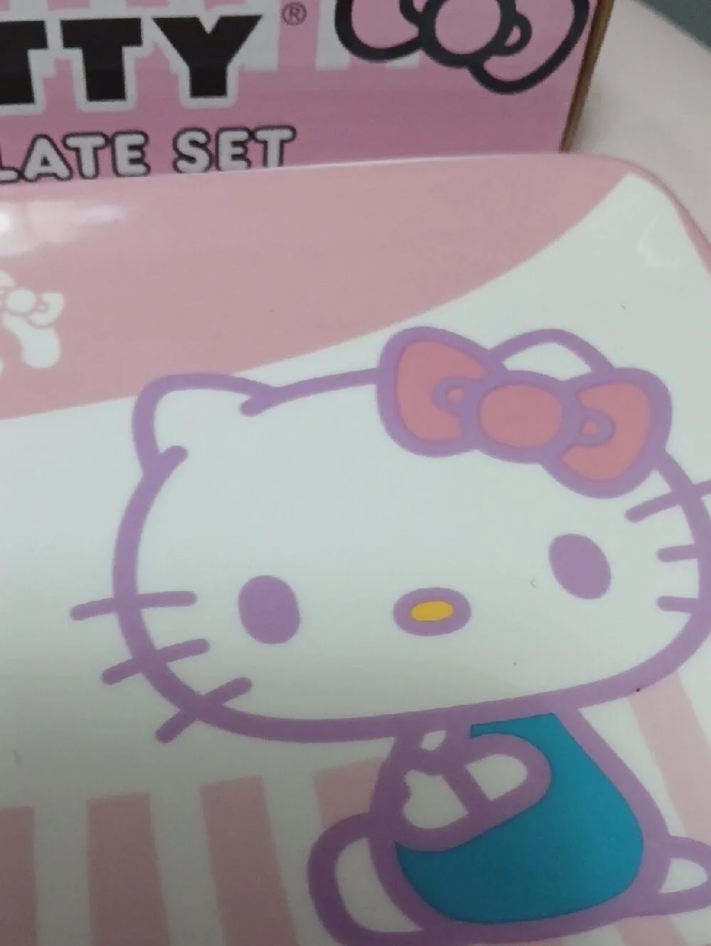 Sanrio Hello Kitty Pink and White Ceramic Sushi Plate Set NIB